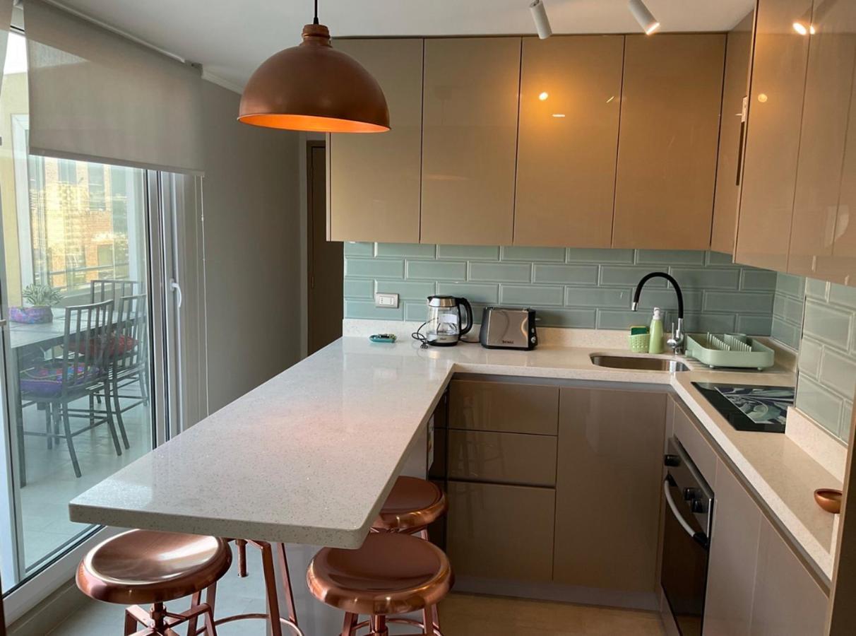 Apartament Condo Amueblado, Encomenderos 200 El Golf, Las Condes Santiago Con Vista Al Costanera Center מראה חיצוני תמונה